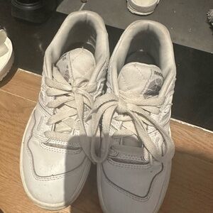 New balance 550 youth size 3 (fits women’s size 5)